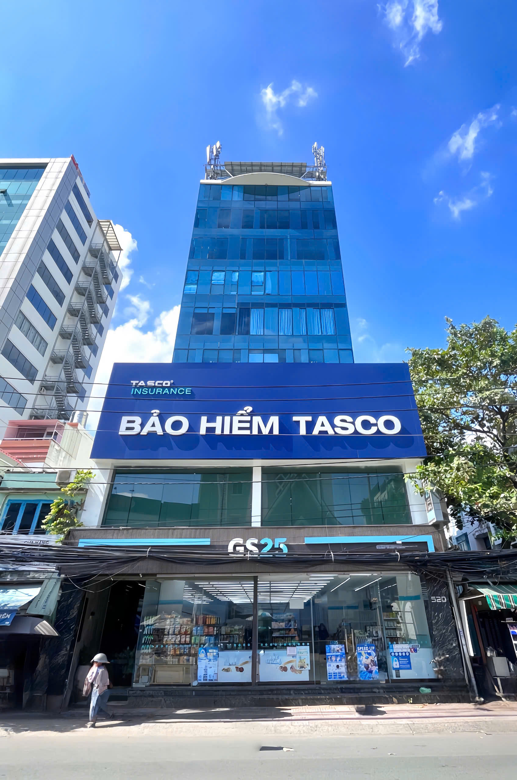 Hình ảnh tòa nhà 520 Cách Mạng Tháng Tám